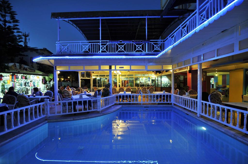 Sun Kiss Hotel Side Eksteriør bilde